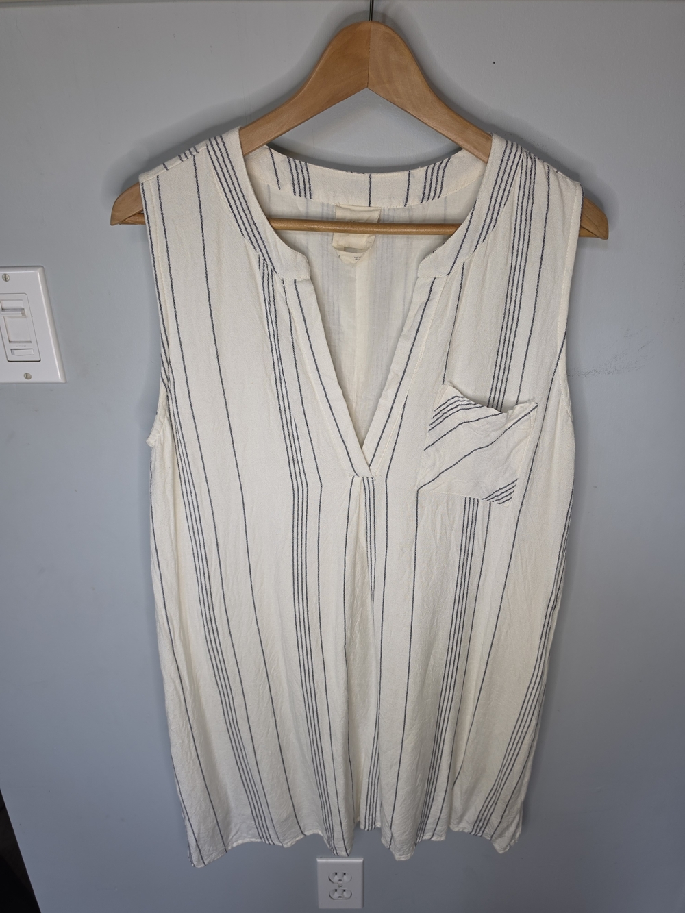 Harper Heritage White Navy Stripe Sleeveless Linen Rayon Dress Medium V-Neck